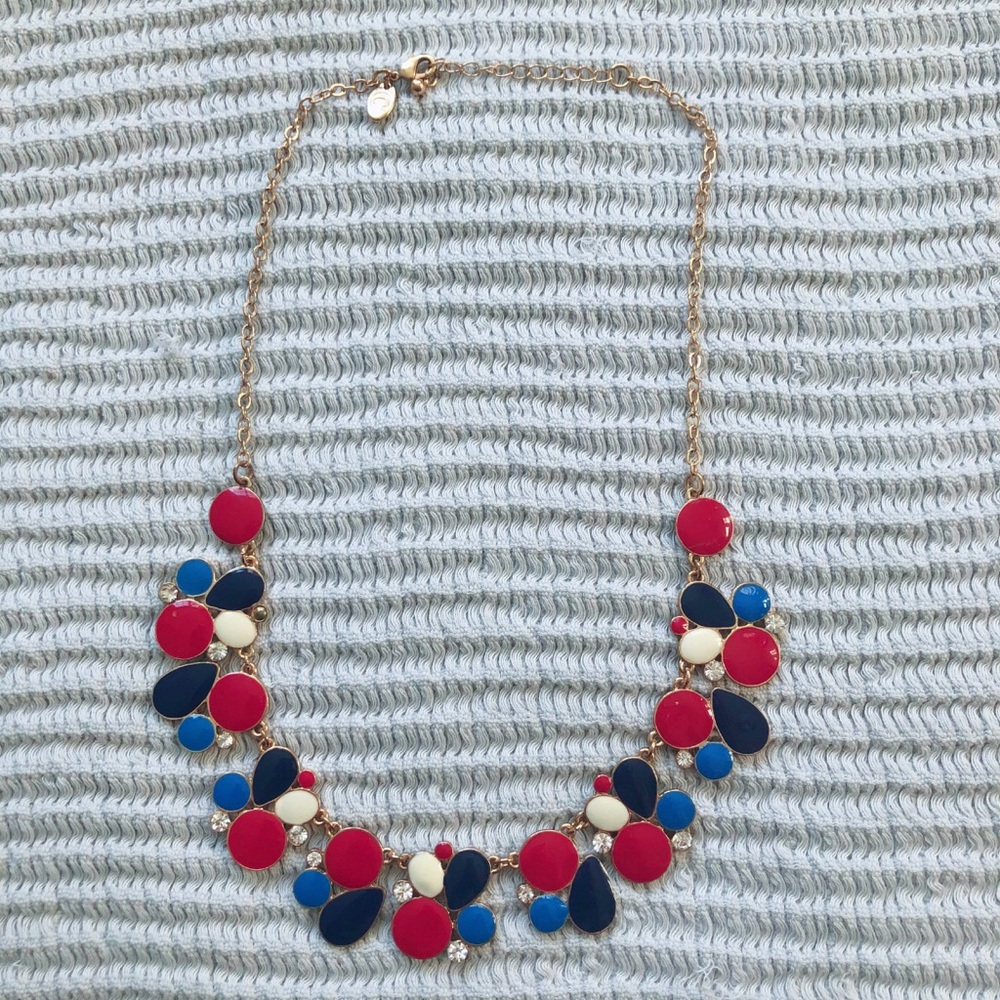 Statement necklace.